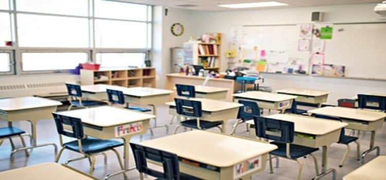 En Baja California hay 800 docentes ausentes por cubrir