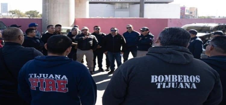 Protestan bomberos de Tijuana contra reforma al ISSSTECALI