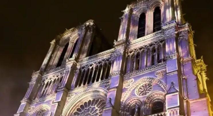 Notre Dame reabre sus puertas tras cinco años