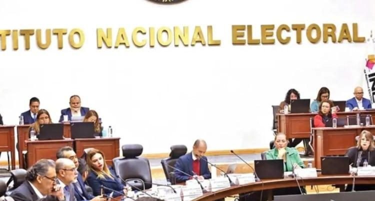 Año nuevo, nuevos partidos… con viejos liderazgos