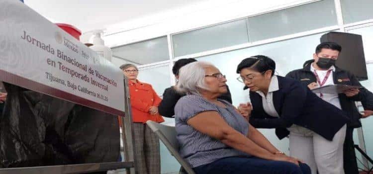 Arranca plan de vacunación para migrantes deportados desde EU en garitas de BC
