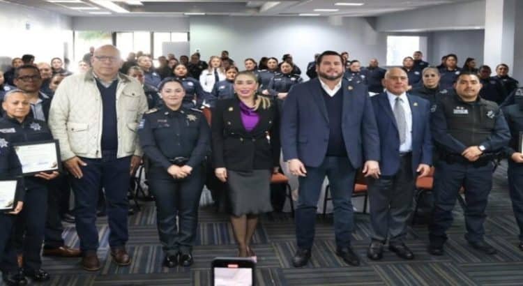 Reconocen a más de 100 mujeres policías en Tijuana