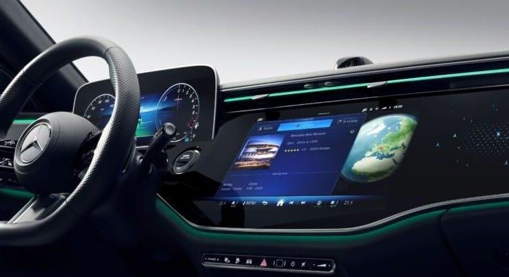 Mercedes-Benz se asocia con Google