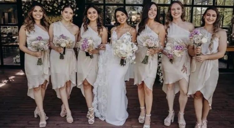 Novia eligió los vestidos más “horribles” para sus damas de honor