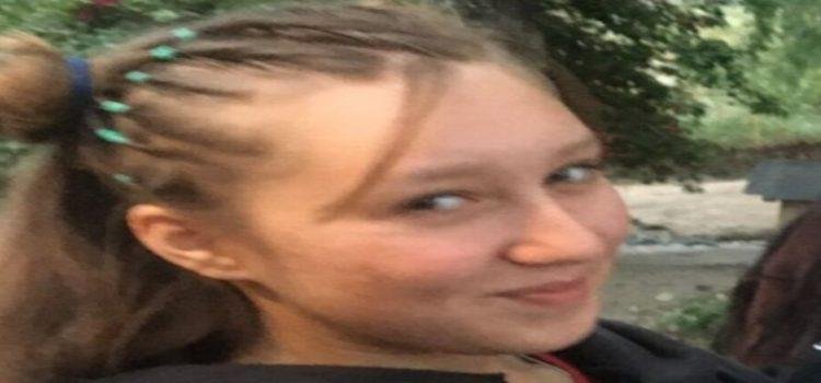 Reportan como desaparecida a Alexia Yaltzemi Knight de 13 años