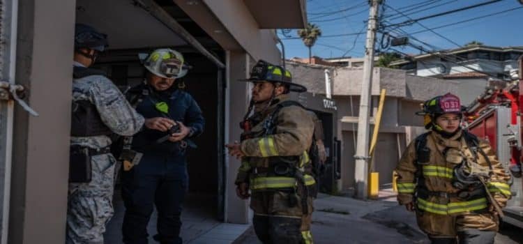 Adultos mayores terminan intoxicados por gas