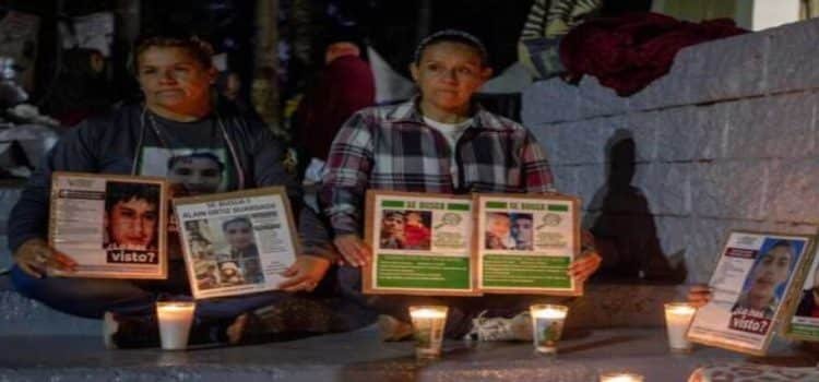 Madres buscadoras hacen vigilia en Tijuana por sus hijos perdidos Madres buscadoras hacen vigilia en Tijuana por sus hijos perdidos