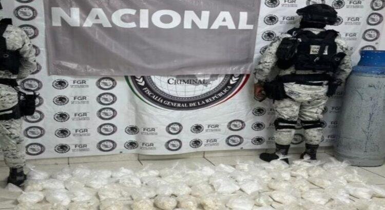 Aseguran 10 millones de pesos en metanfetamina en Baja California