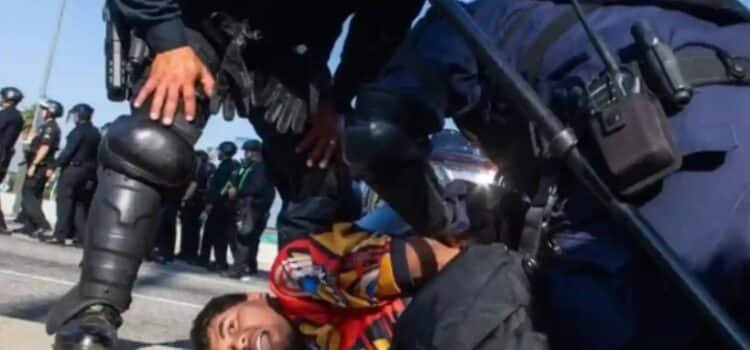 Inicia toque de queda en Los Ángeles