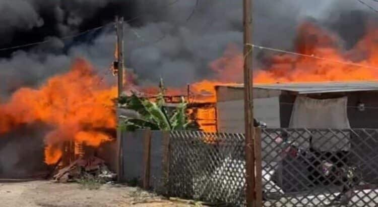 Incendio consume 29 viviendas en El Niño y Terrazas del Valle en Tijuana