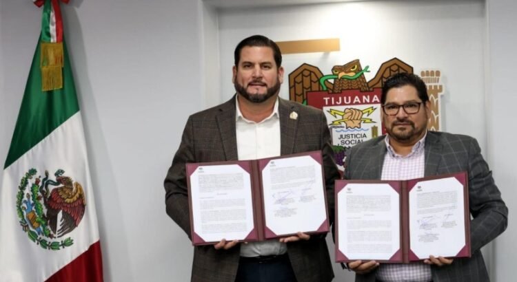 Firma Ayuntamiento de Tijuana convenio con casa de empeño