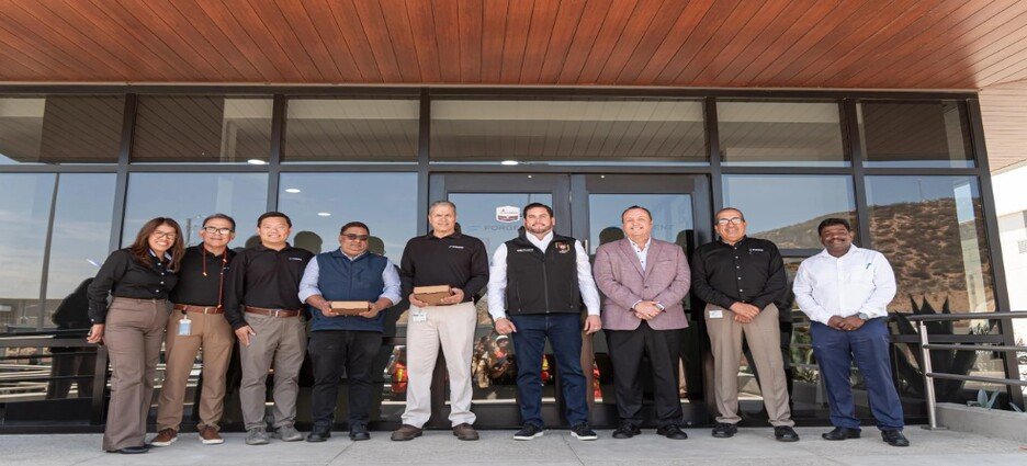 Tijuana impulsa inversión y empleo con distintivo ACORDE para Industrias Eléctricas AG