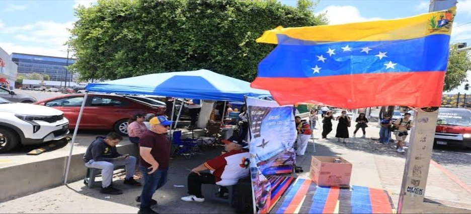 Venezolanos en Tijuana organizan centro de acopio para apoyar a damnificados por terremotos